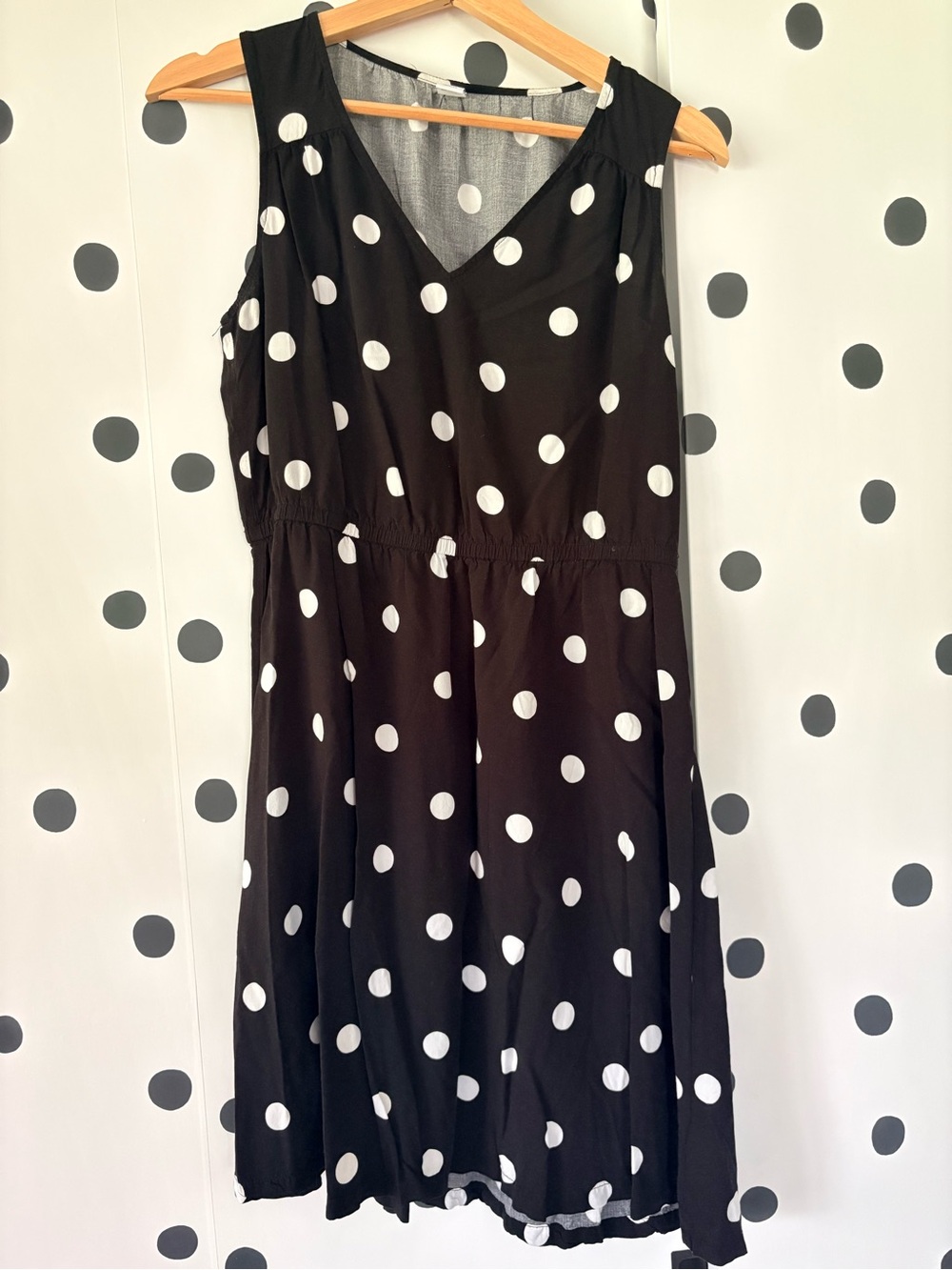 Old Navy Black and White Polka Dot Midi Dress